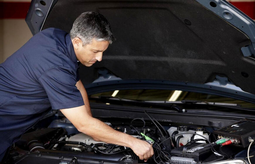 kaip teisingai gesinti automobilį vasarą