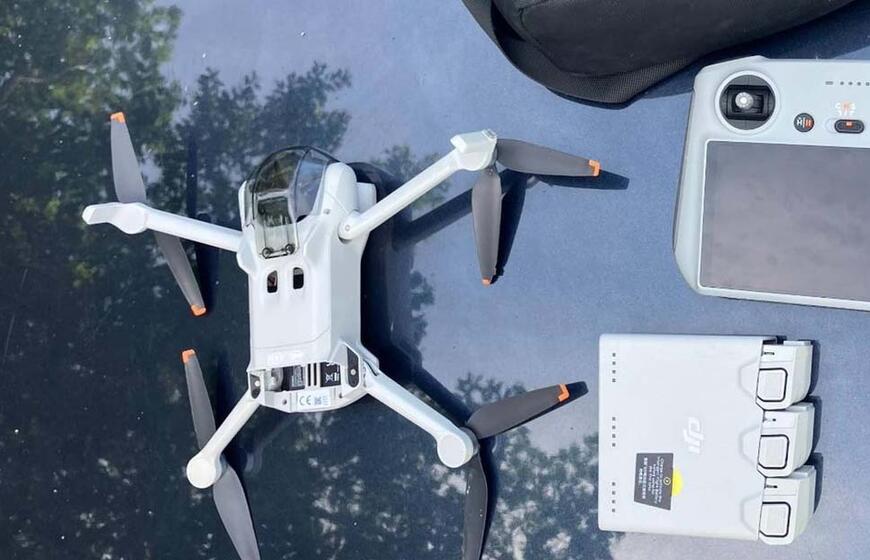 dronas, valdymo pultas