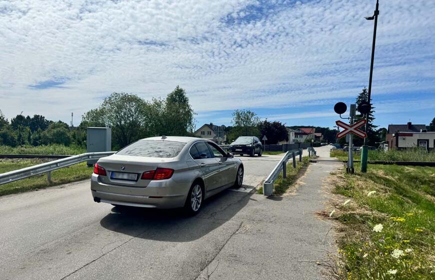 geležinkelio pervaža, automobilis