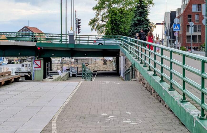 Pilies tiltas, dviračių takas, remontas