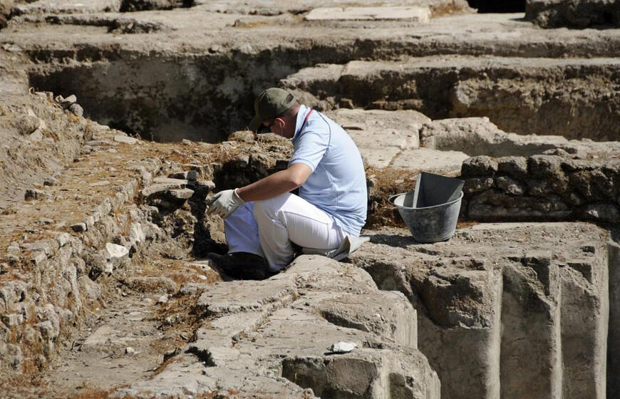 archeologiniai kasinėjimai