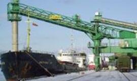 Sklypas uoste priešais pavertė verslo partnerius