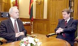 Prezidento apkaltoje - Seimo žaidimas datomis