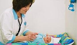 Mažus vaikus "puola" virusai, o paauglius kamuoja galvos skausmai