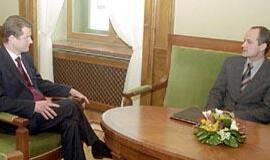 Nesąžiningais saugumiečiais domėsis prokurorai