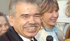 J. Borisovas užrišo milijonų maišelį politikams