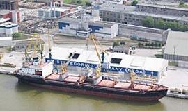 "Bega" aptarnauja vis didesnius laivus