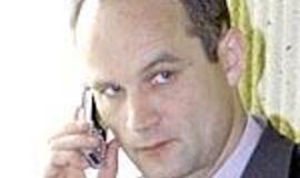 Po fiasko korupcijos skandale - viešumo ginklas