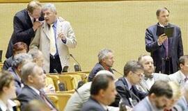 Seime - išeitinių kompensacijų lietus