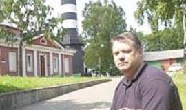 Švyturiai vis dar rodo kelią laivams