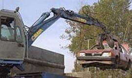 Seni automobiliai Lietuvoje malami ir liežuviais