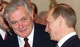 Iškilmės Maskvoje suskaldė Baltijos valstybes