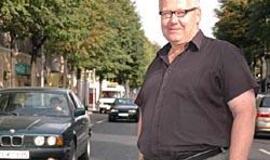 Seksologas pagal automobilį atskirtų gėjus