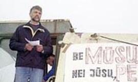 Seimo nario mandatas nevilioja