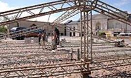 Džiazo festivalį lydi keisti ženklai