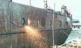 Ir antras laivų pjaustymo raundas gandų neišvengė