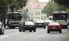 Kada nebeliks kairiųjų posūkių?