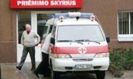 Iš ligoninių į gatvę mesti žmonių medikai nežada