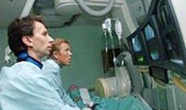 Tobulinti kardiologines intervencijas padeda kolegos latviai