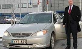 "Gera mašina statuso nepakelia"