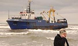 Laivo nutempimą vilkino derybos