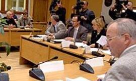 Kandidatai nesupranta teistumo sąvokos