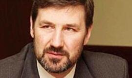 Tiek bokštui, tiek giliavandeniam uostui - vienodos sąlygos