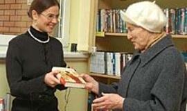Bibliotekos pasiryžo susigrąžinti skaitytojus