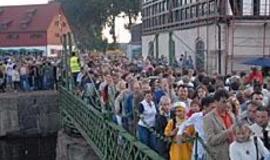 Mažas tiltelis griauna didelius planus