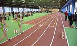 Į maniežą grįžo varžybų azartas