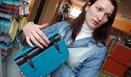 Išplauti grindis galima ir nesušlapus rankų