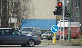 Eismą reguliuos ryškesni šviesoforai