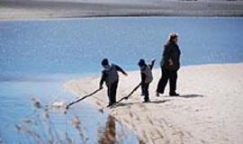 Šventosios uostą "dengia" gyvenamųjų namų šešėliai