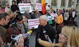 Smeltės gyventojai ėmėsi žygių