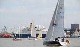 Buriuotojų šventė ant vandens