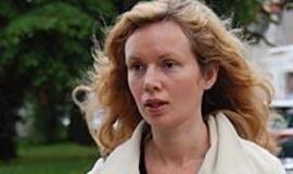 I. Rinau metasi į politiką