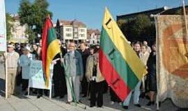 Sistemos pakeitimai atidėti