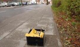 Ilgapirščius sudomino "parkomatas"