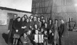 Klaipėdos akvarelės: namai ir žmonės (84)