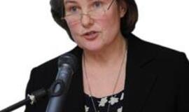 Moterys savęs nesaugo