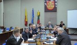 Tarybos nariai skaičiuos trintukus