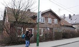 Pro reglamentą ir įstatymą žmogaus nemato