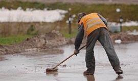 Į viešuosius darbus nebespjaunama