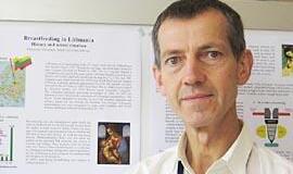 Motinos pienas nepakeičiamas