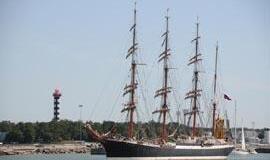 "Sedov" - didingas milžinas