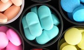 "Telegraph": kai kurių dietologų nuomone, vitaminai - tuščias pinigų švaistymas