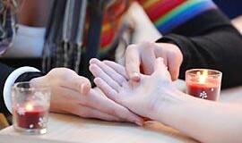 Tauta nėrė į ezoteriką