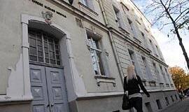 Meno mokykloms - linkėjimas gyventi ramiai