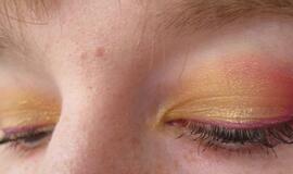 Viliojanti trylikametė: nimfetė ar pamestas vaikas?