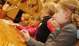 Kalėdines dovanas galima sukurti patiems